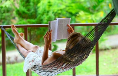 Reading hammock